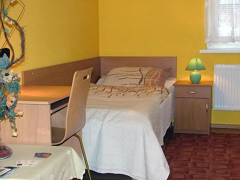 Dom Goscinny Pod Brzozami Poznan Bed & Breakfast