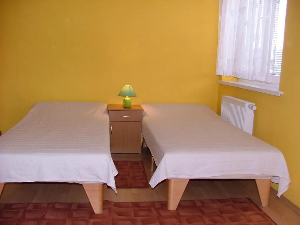 Bed & Breakfast Dom Goscinny Pod Brzozami Poznan Poland